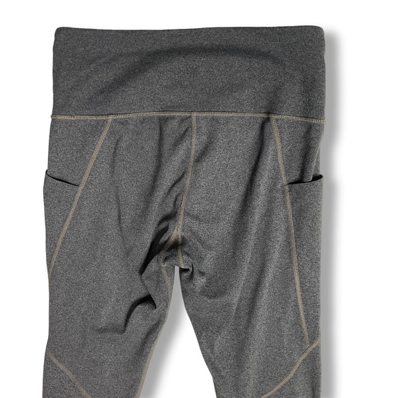 Athleta Salutation Stash Pocket Tights 7/8 Leggings Sz S Gray - Picture 5 of 11